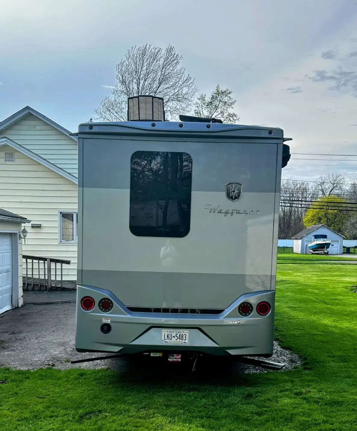 2020 Tiffin Wayfarer 25RW Class C