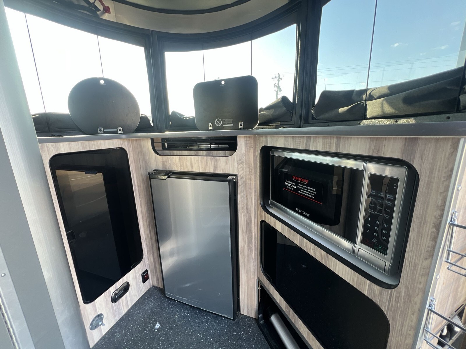 2021 Airstream 16 BASECAMP