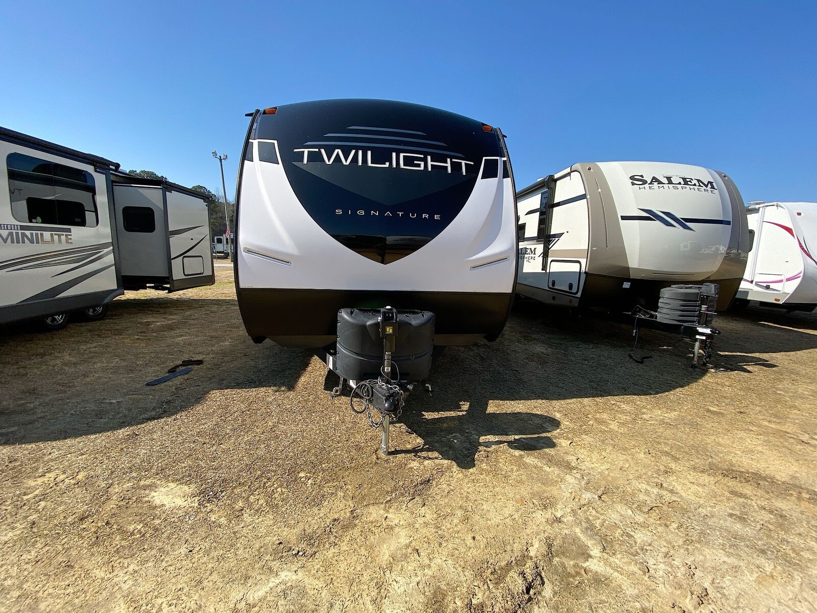 2021 Cruiser RV Twilight Signature