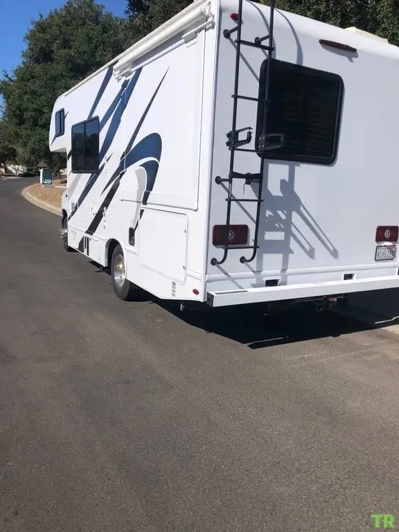 2021 Thor Motor Coach Freedom Elite Motorized Class C
