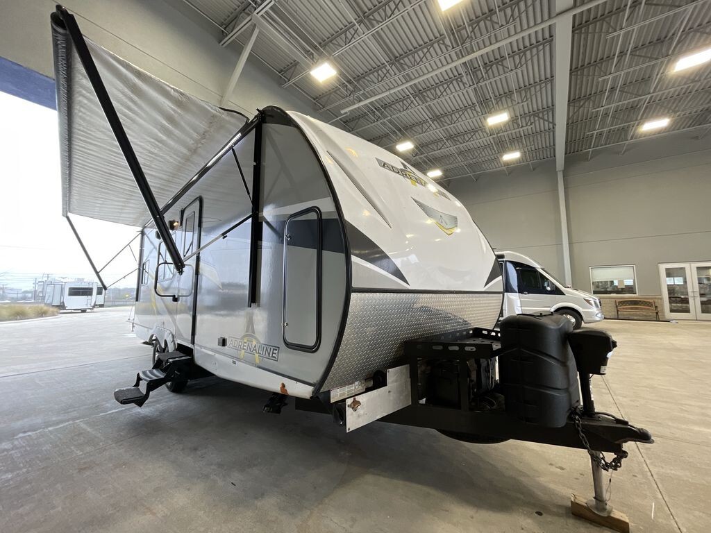 2022 Coachmen Adrenaline