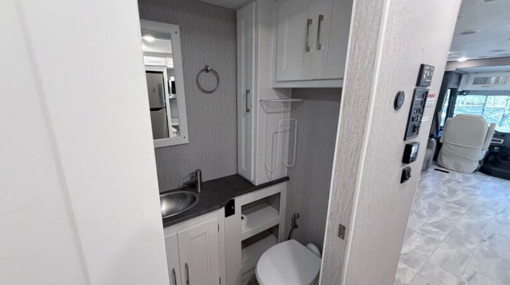 2022 Coachmen Encore Motorized Class A