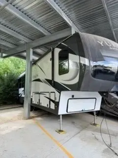 2022 Dutchmen Yukon Fifth Wheel