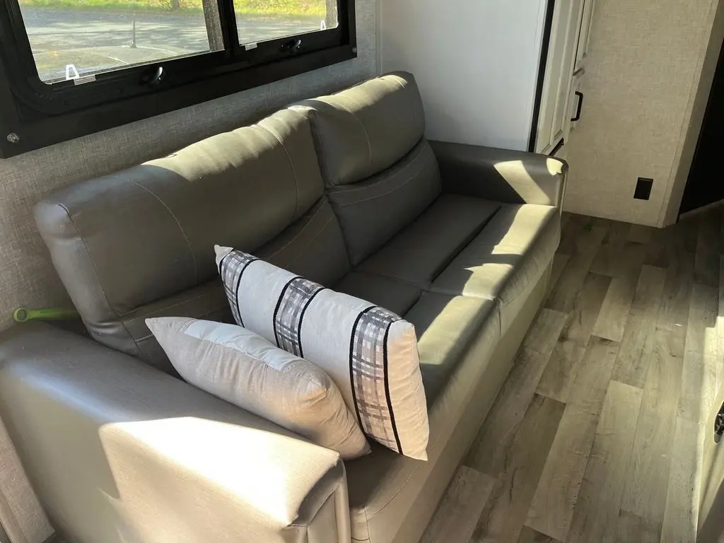 2022 Jayco Redhawk Class C Motorhome