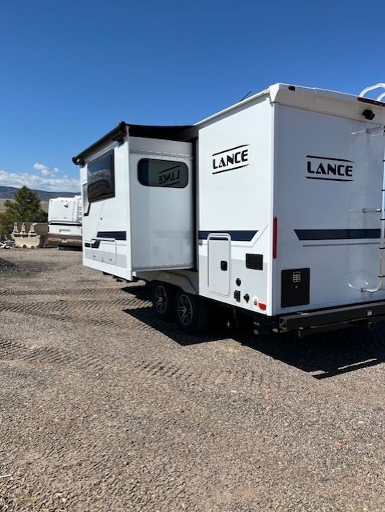 2022 Lance Travel Trailer Travel Trailer
