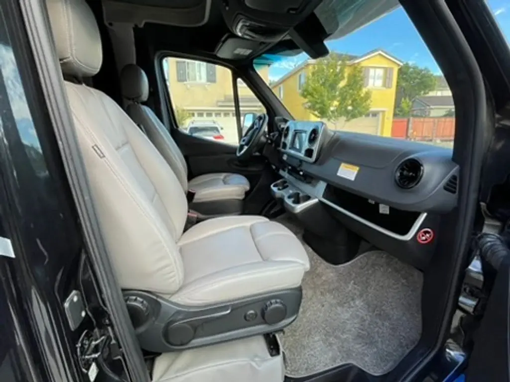 2022 Thor Motor Coach Quantum Sprinter Class C Motorhome