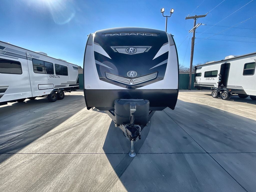 2023 Cruiser RV Radiance