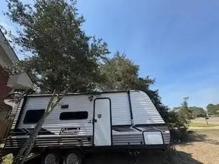 2023 Dutchmen Coleman Lantern LT Travel Trailer