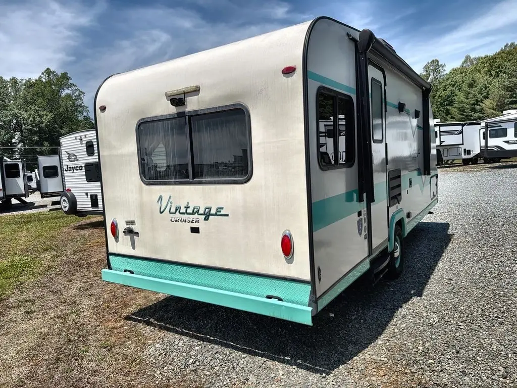 2023 Gulf Stream Vintage Cruiser