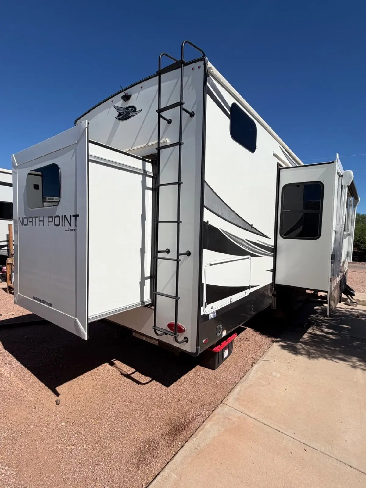2023 Jayco Northpoint 373 BHOK