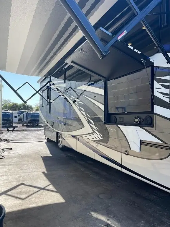 2024 Entegra Coach Reatta XL Motorized Class A