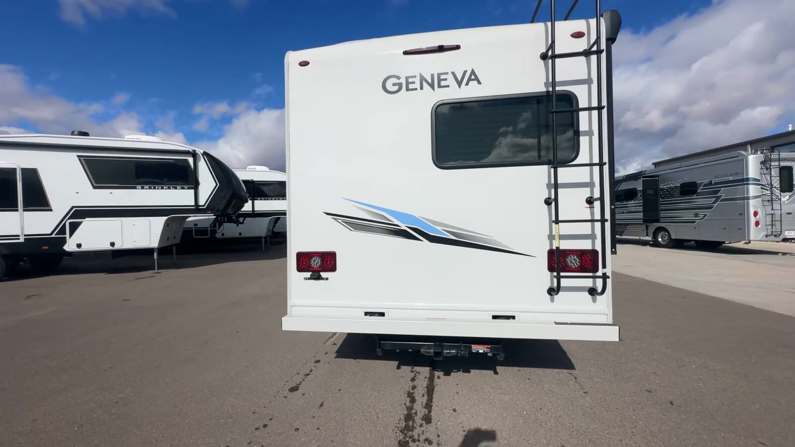 2024 Thor Motor Coach Geneva