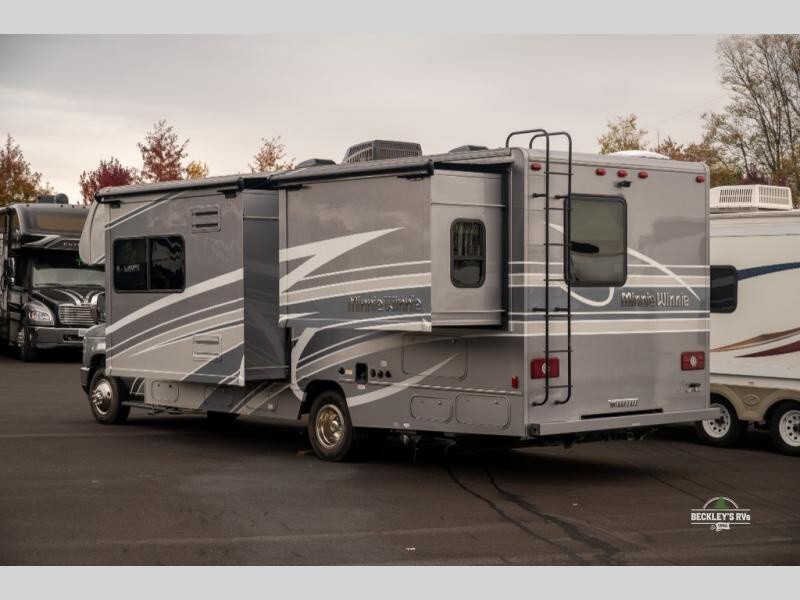 2024 Winnebago Minnie Winnie Motorized Class C