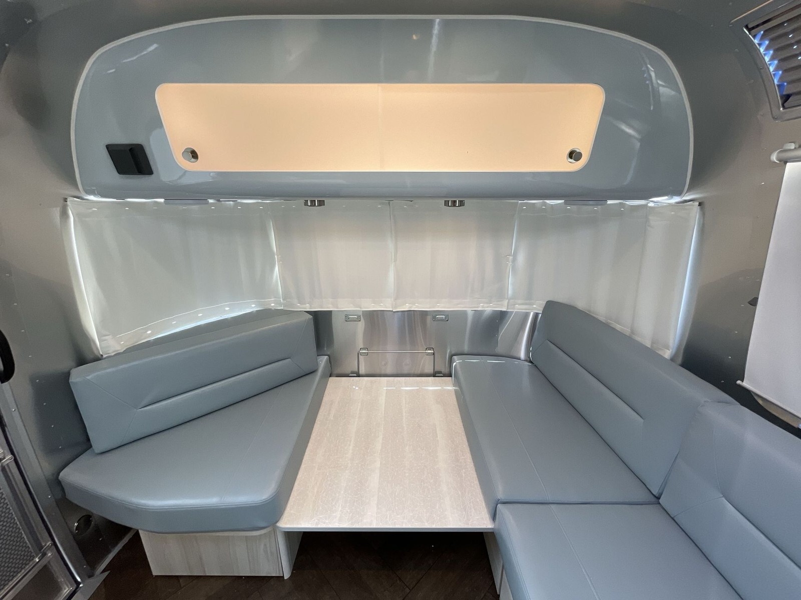 2025 Airstream International