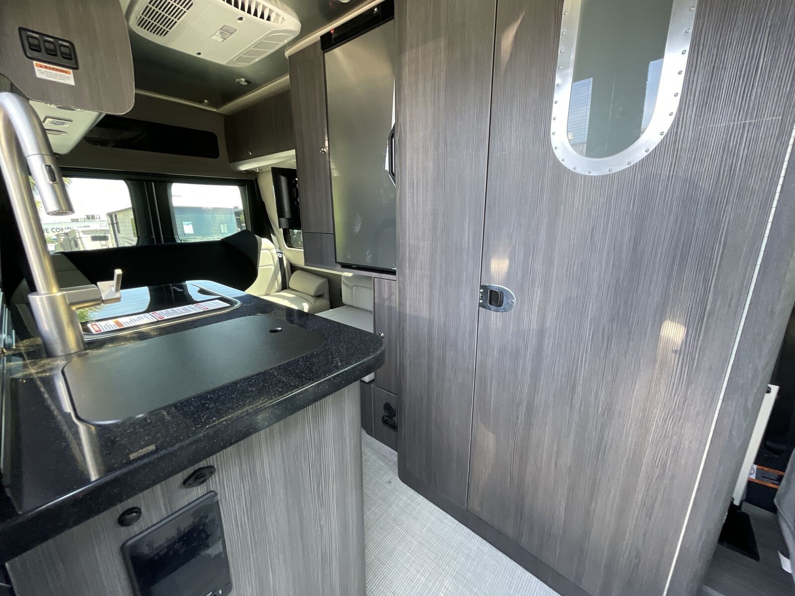 2025 Airstream Interstate