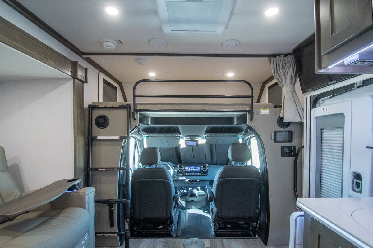 2026 Dynamax Isata 3