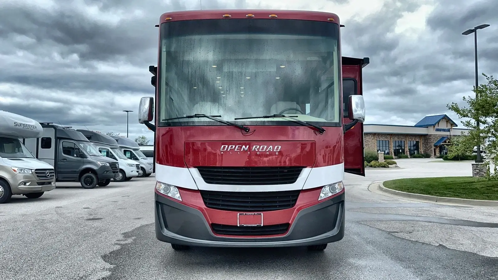 2027 Tiffin Motorhomes Open Road