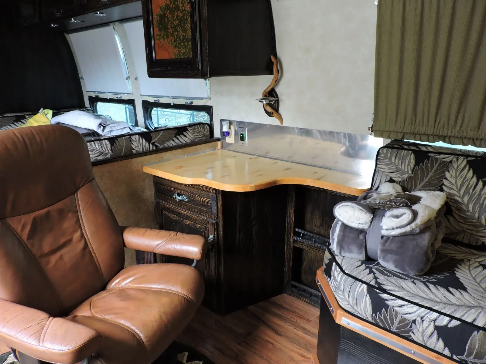 1989 Airstream excella 1000 travel trailer