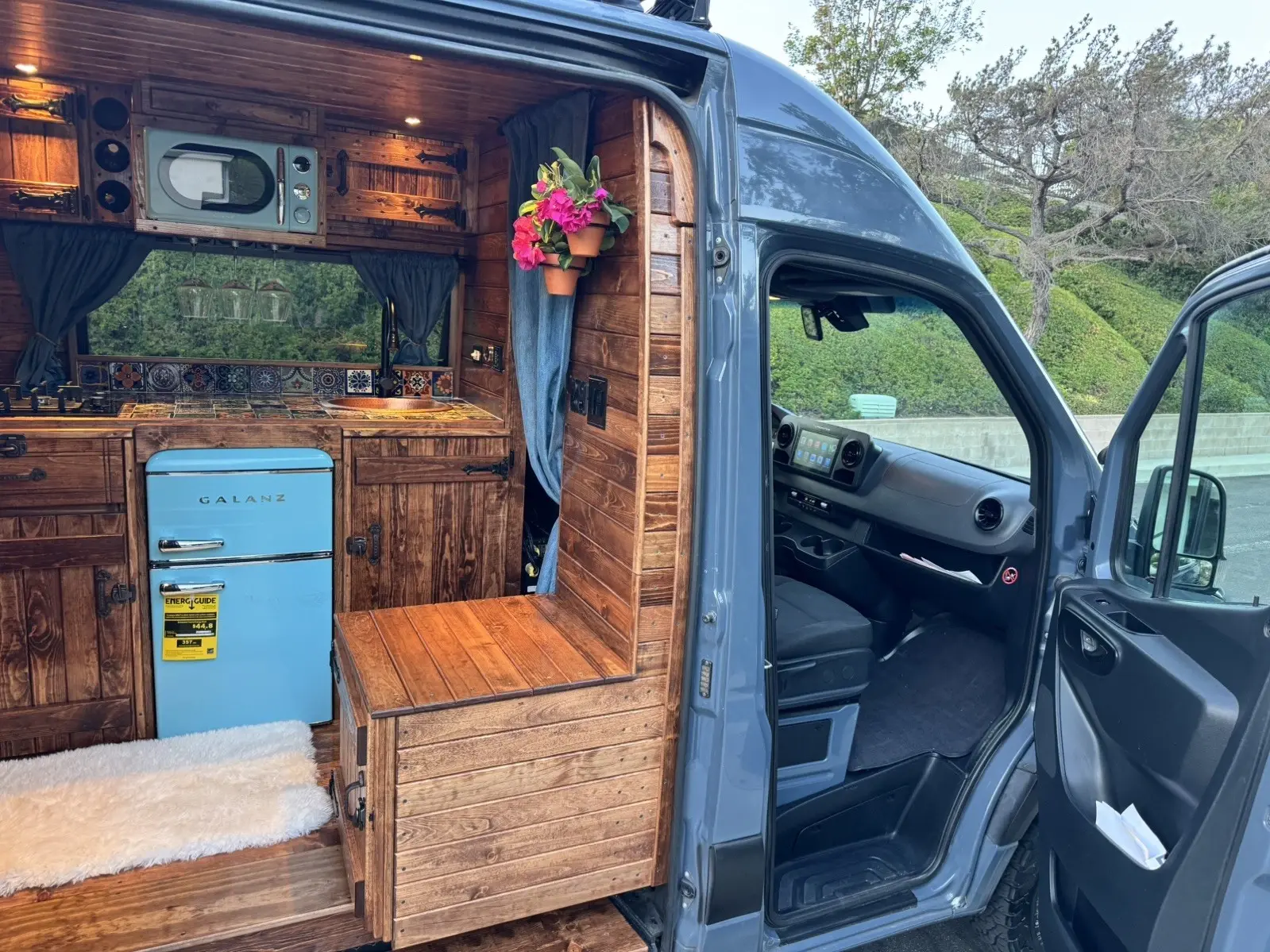 2019 Mercedes-Benz Sprinter 2500 Crew Van