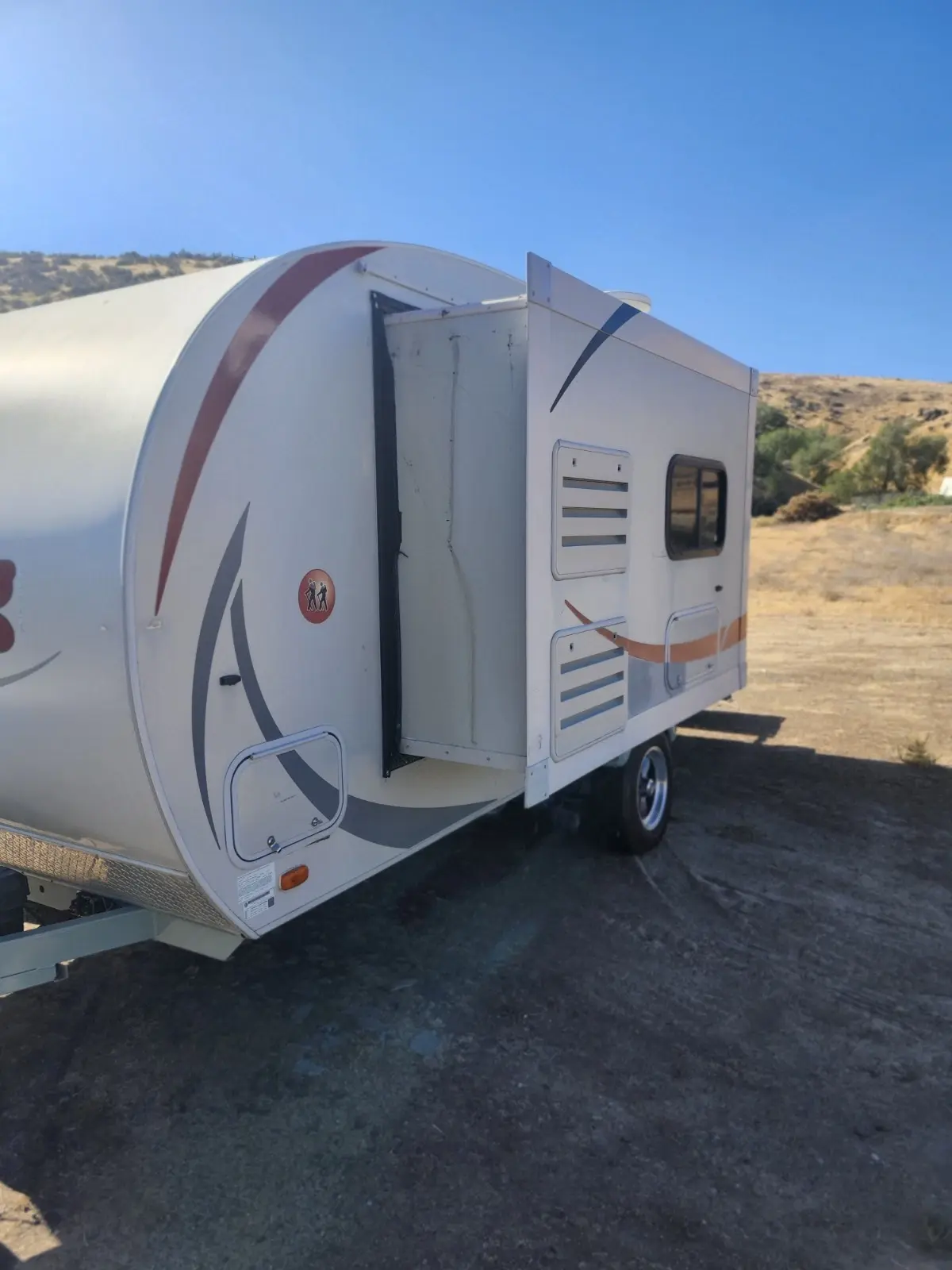 2013 Heartland MPG Model 184 Class - Light weight bumper tow travel trailer