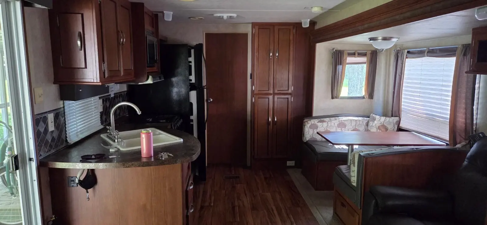 2014 Wildwwod River Forest 36BHBS River Forest BHBS camper