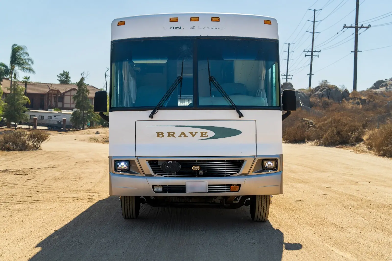 2001 Winnebago