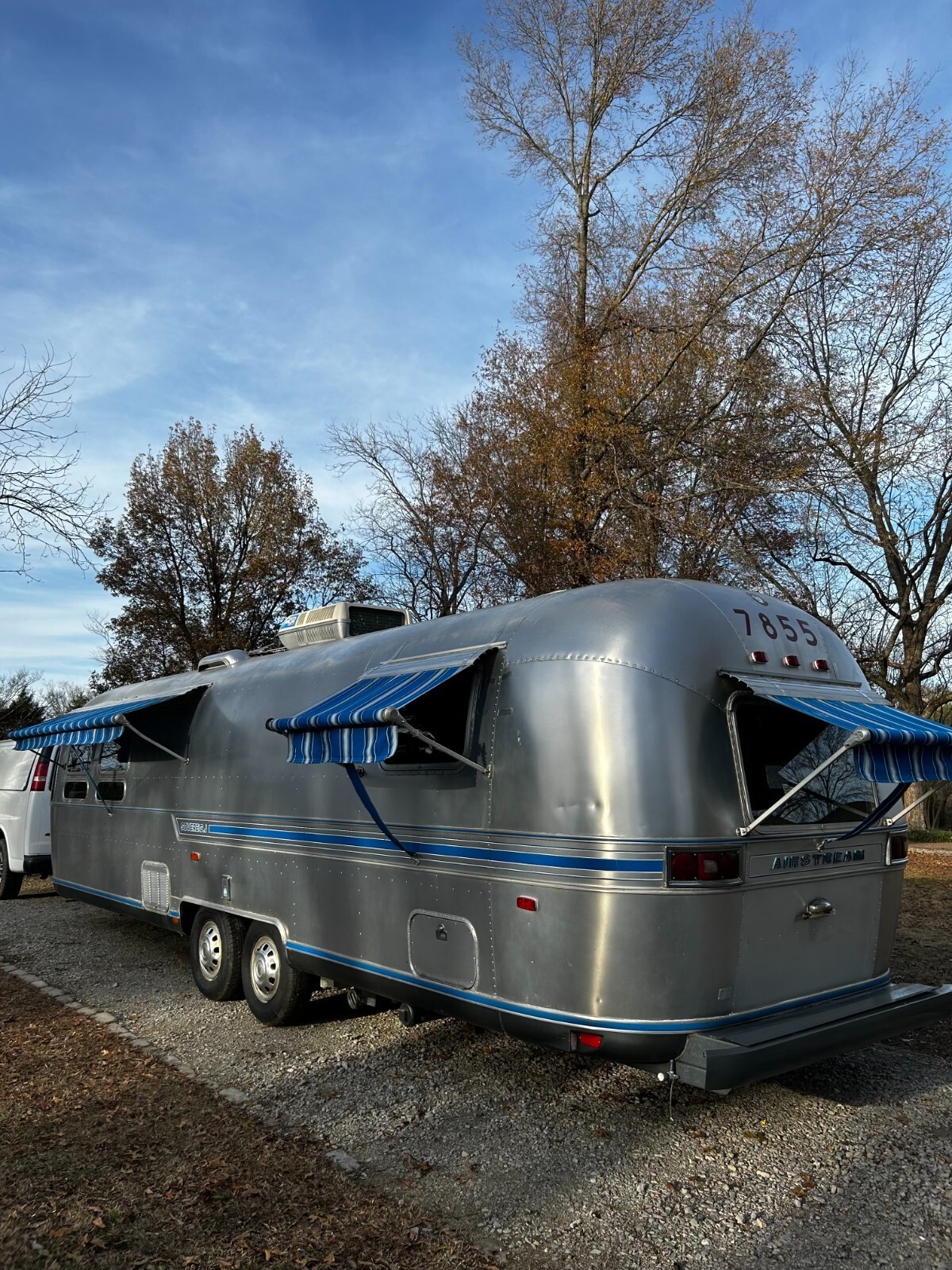 1984 Airstream Sovereign Bumper Pull Travel Trailer