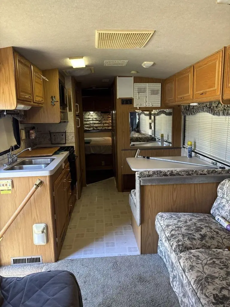1999 Fleetwood Bounder Class A Motorhome