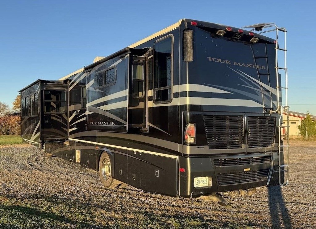 2006 Gulf Stream Tourmaster 40A Motorized Class A