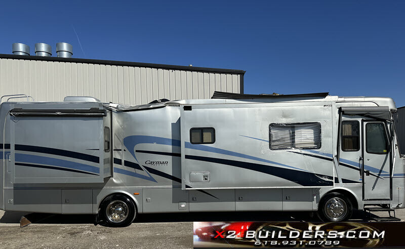 2006 Silver Roadmaster Rail Monocoque Cayman --