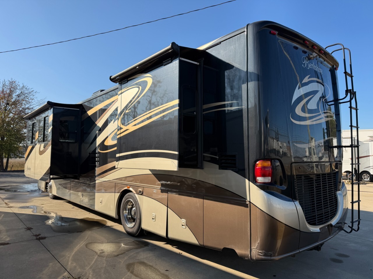 2010 Forest River Berkshire