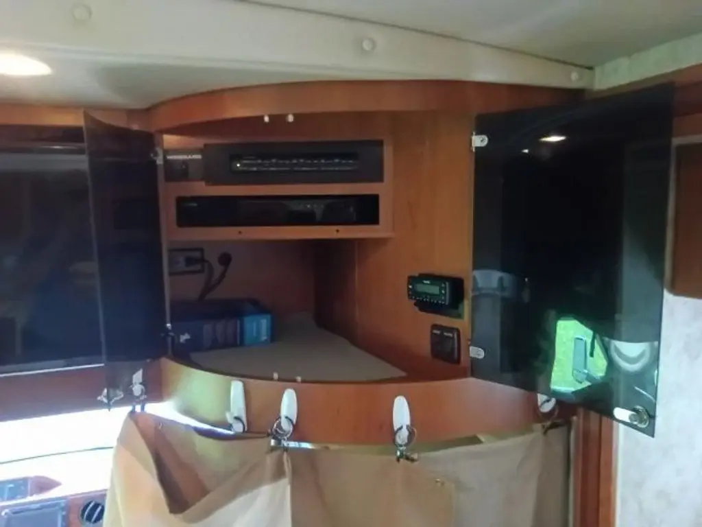 2010 Itasca Cambria Class C Motorhome