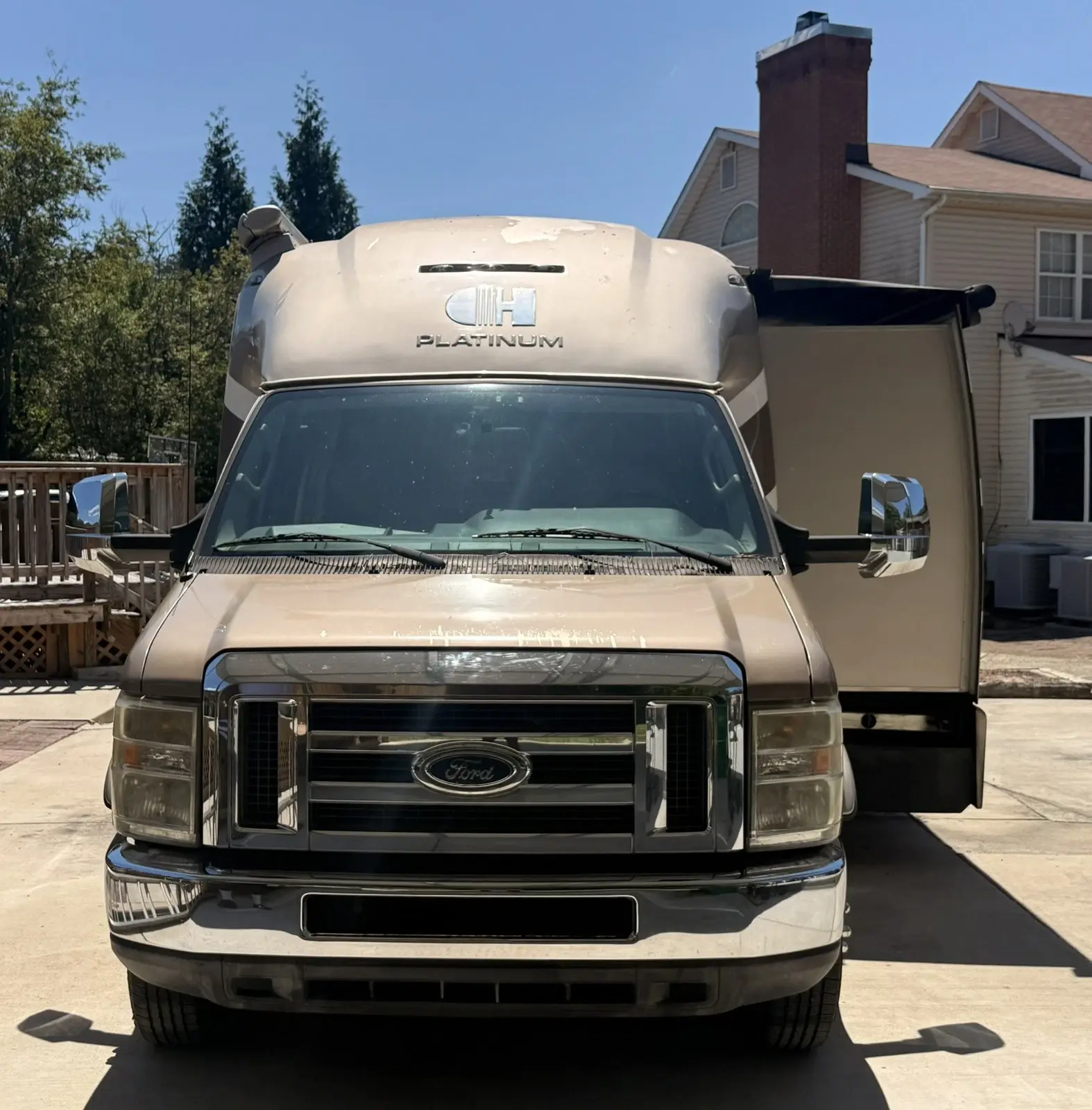 2011 Coach House Platinum 261 XL