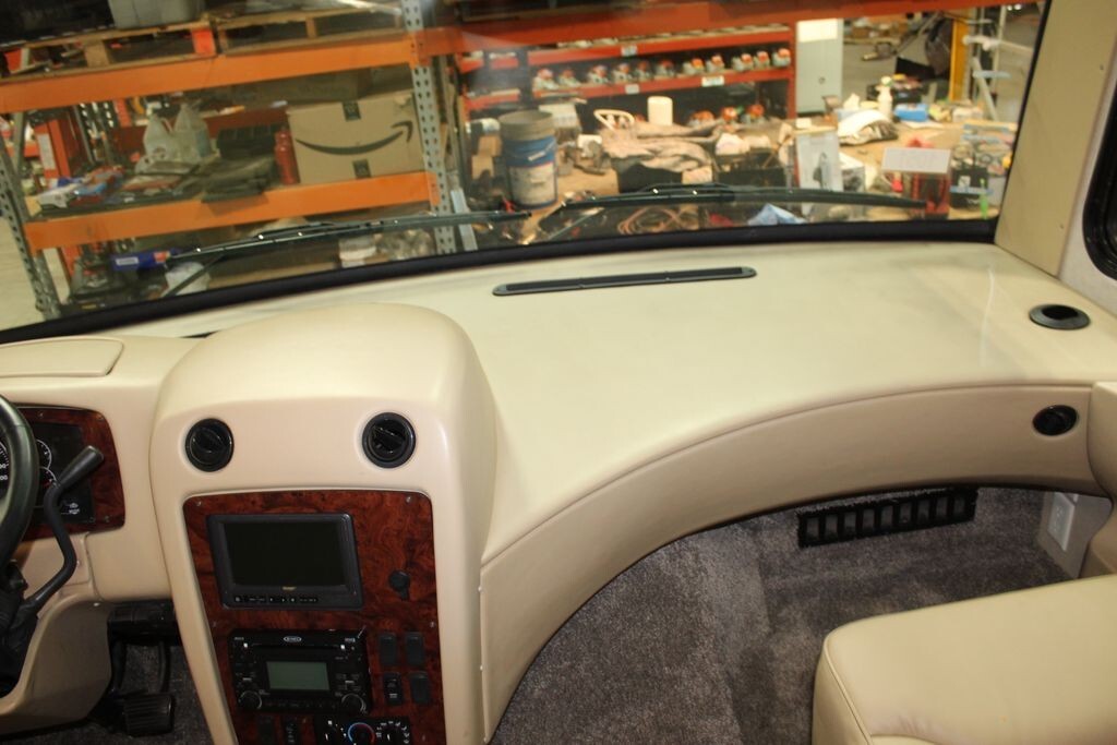 2011 Newmar Canyon Star Class A Motorhome