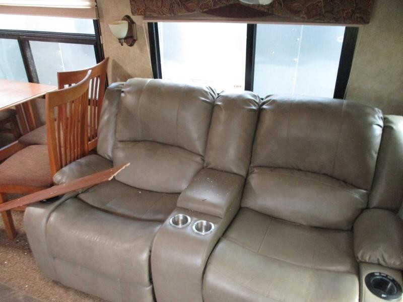 2012 Dutchmen Denali