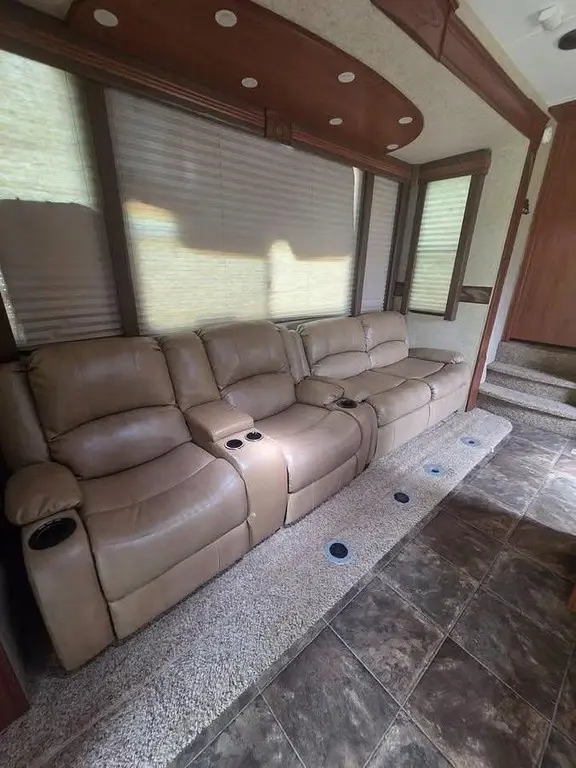 2013 Heartland Cyclone Fifth Wheel