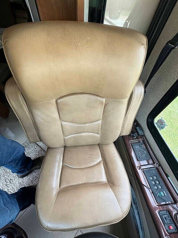 2014 Forest River Berkshire Motorized Class A