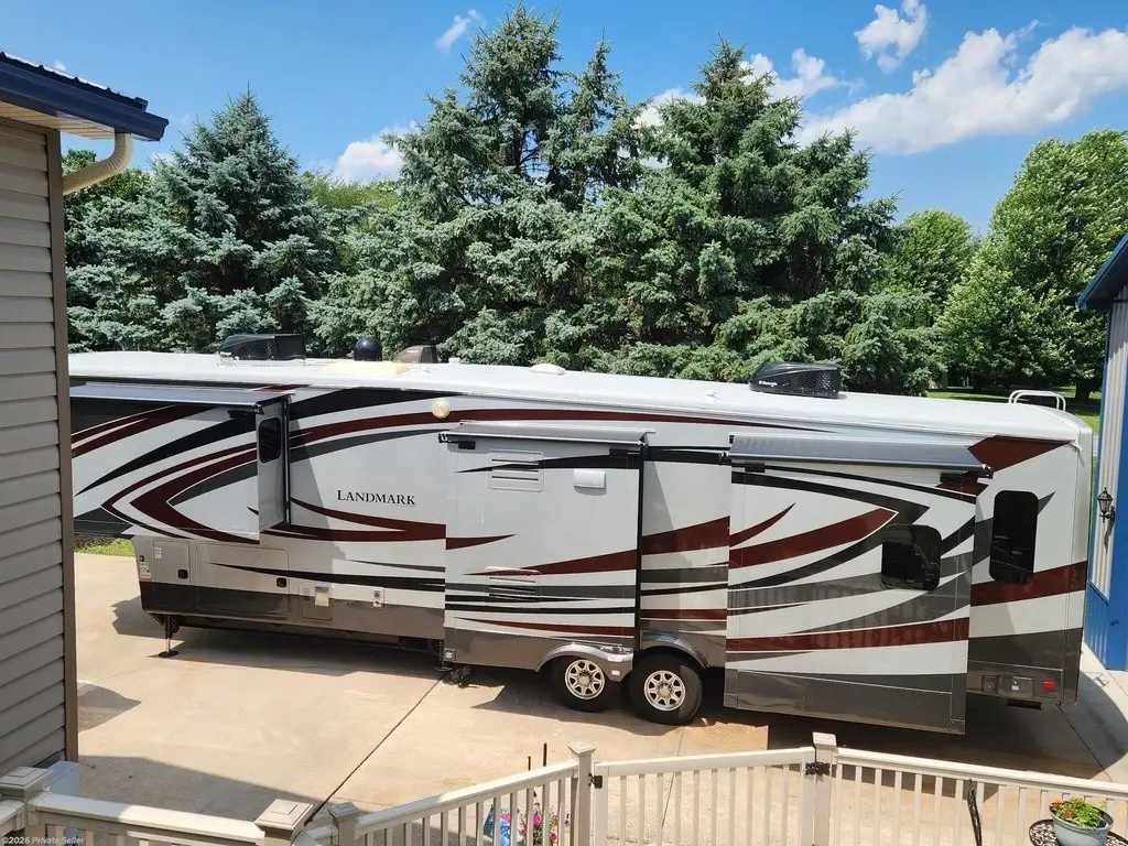 2014 Heartland Landmark Fifth Wheel