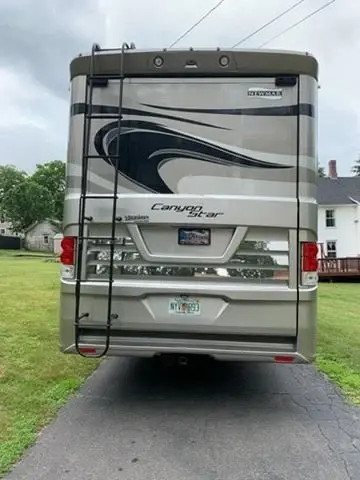 2014 Newmar Canyon Star Toy Hauler