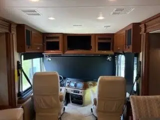 2015 Fleetwood Discovery Motorized Class A