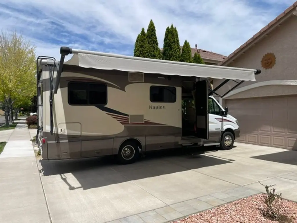 2015 Itasca Navion Class C Motorhome