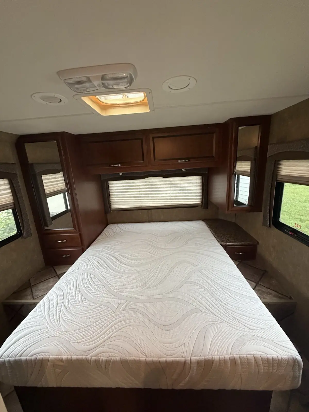 2015 Thor Four Winds 28z