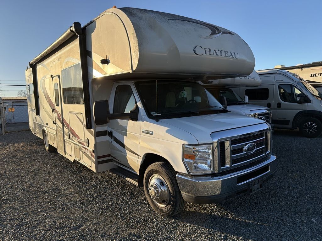 2015 Thor Motor Coach Chateau