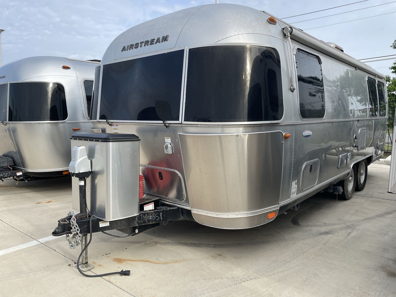 2017 Airstream International Signature