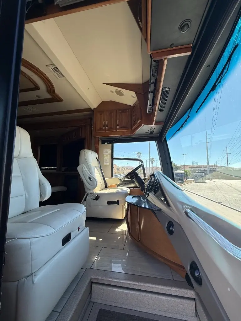 2017 American Coach American Dream