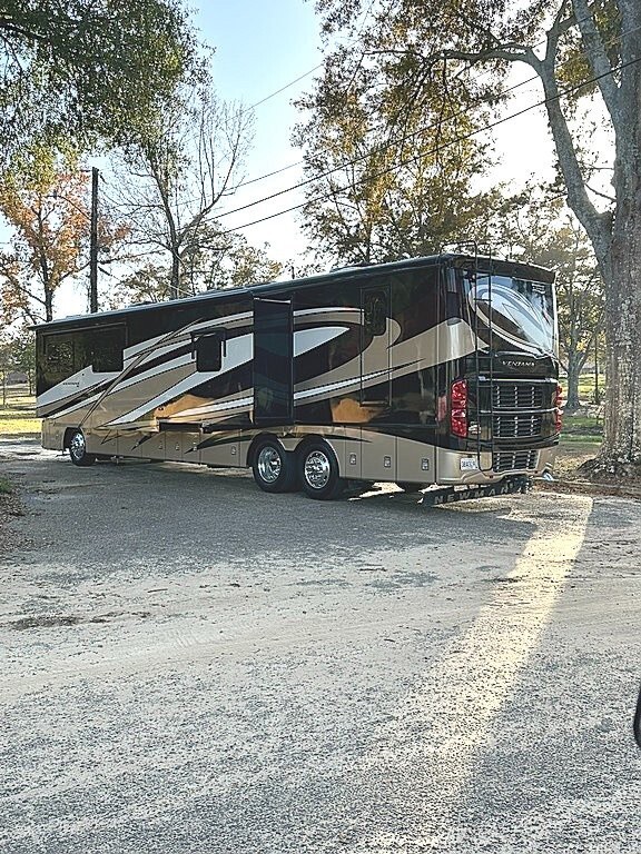 2017 Newmar Ventana Motorized Class A