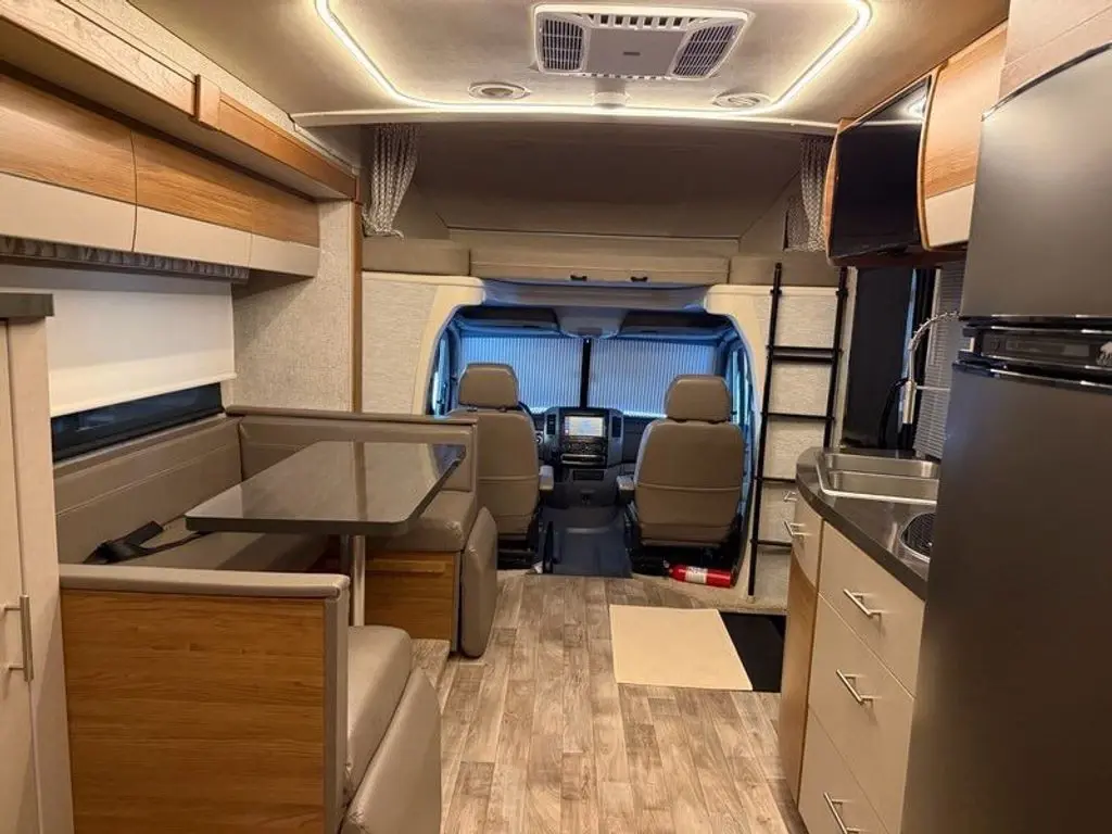 2017 Winnebago View Class C Motorhome