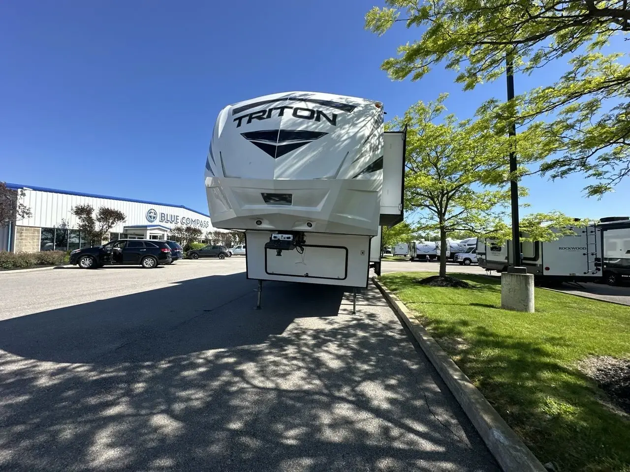 2018 Dutchmen Voltage Triton
