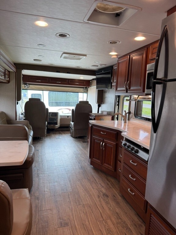 2018 Forest River Legacy SR 340 Motorized Class A