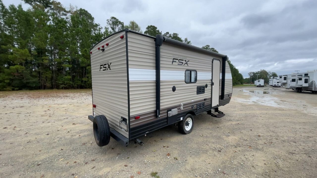 2018 Forest River Wildwood FSX